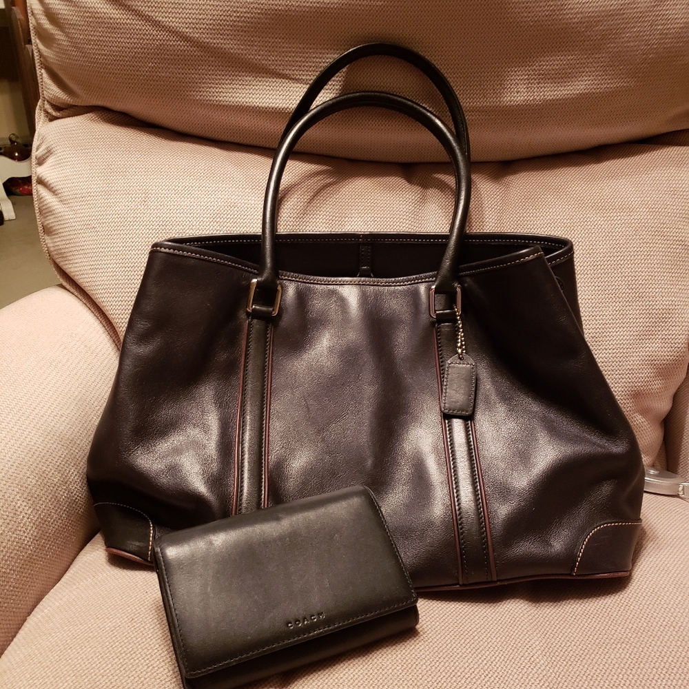 Vintage black satchel, pre loved